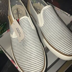 Tommy Bahama Striped Sailor Slip On Sneakers NIB